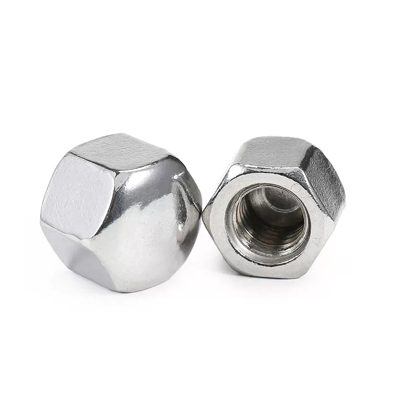 „Hexagon“ dangtelio veržlės žemo tipo