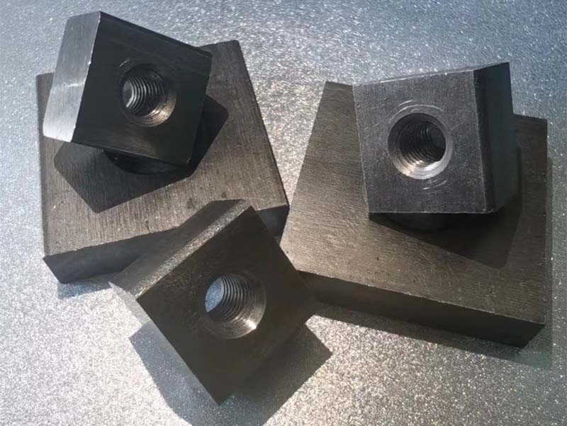 Special foundation nut Special foundation nut