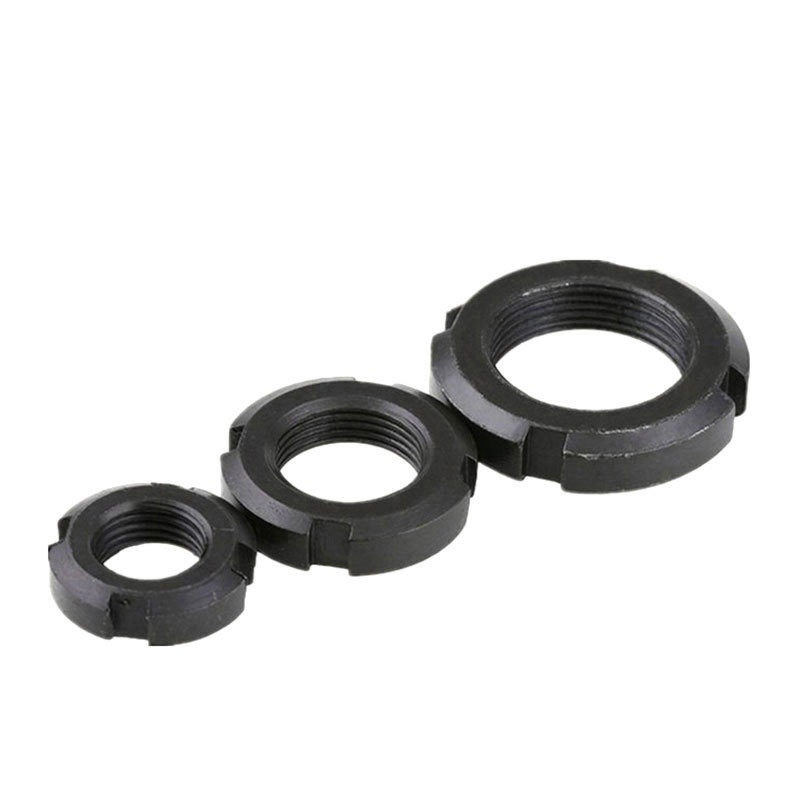 Kritiškai svarbi fiksavimo apvali veržlė su įpjovomis