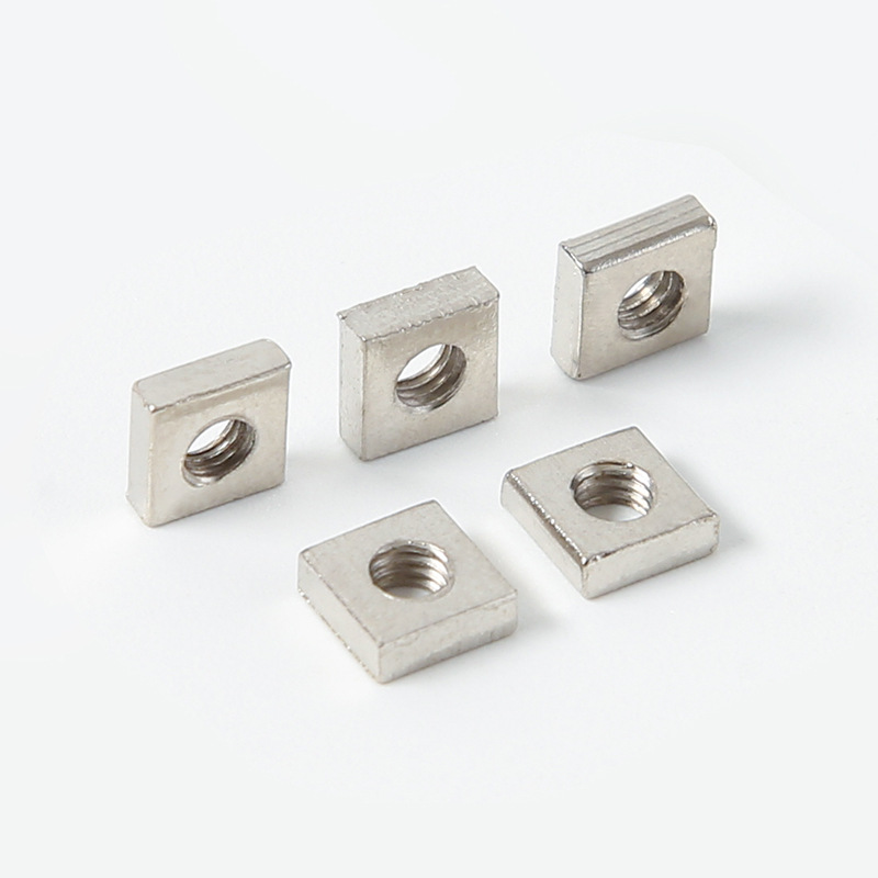 Kvadratinės galvutės veržlė